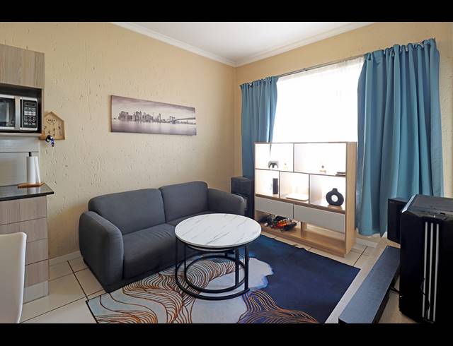 2 BEDROOM APARTMENT FOR SALE IN PAULSHOF